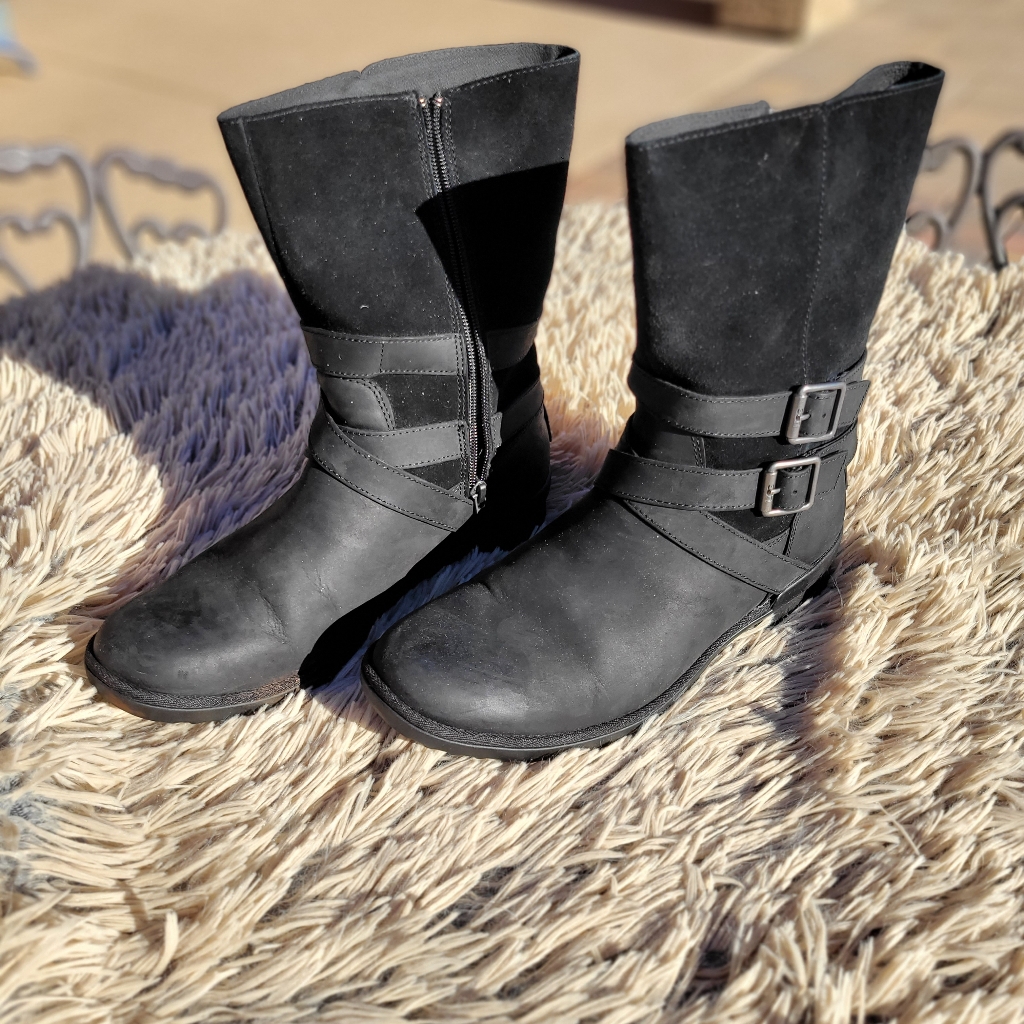 Ugg Lorana Boots Womens